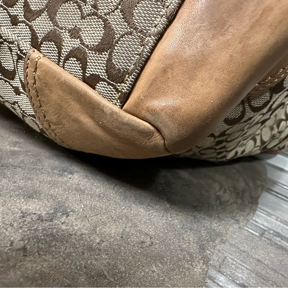 Coach Signature Brown Tote Bag / Diaper bag - Picture 16 of 16